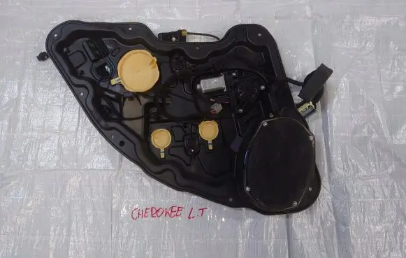Jeep Cherokee Rear door window regulator with motor