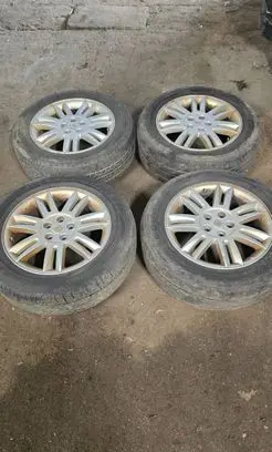 Renault Vel Satis R17 alloy rim 