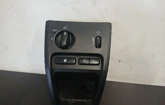 Volvo XC90 Light switch 8697221 MG275500019