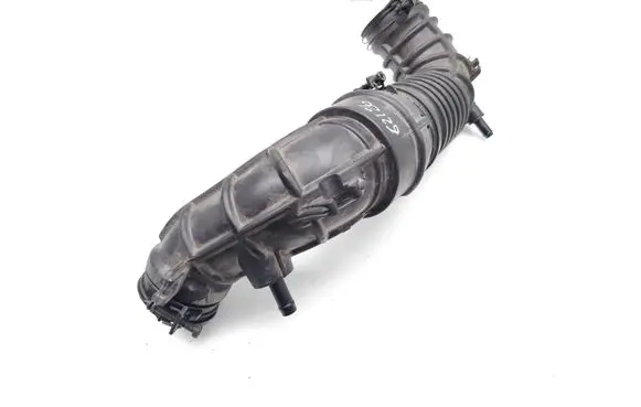 KIA Stonic Air intake hose/pipe 28140H8400