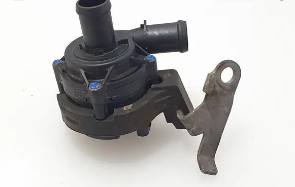 Volkswagen Tiguan Electric auxiliary coolant/water pump 5Q0121093BQ 5Q0965567J