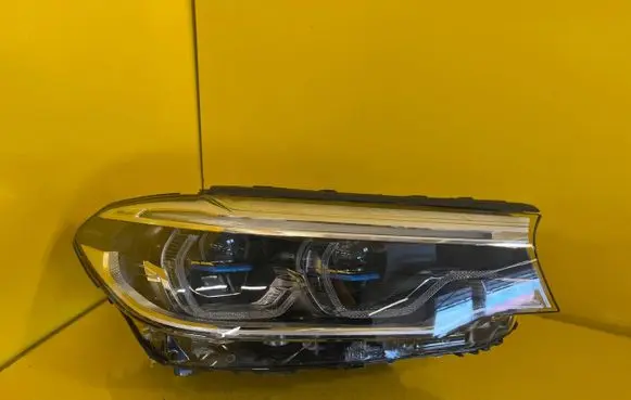 BMW 5 G30 G31 Headlight/headlamp 8090746-02