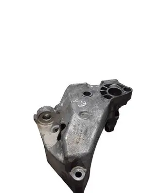Volkswagen Golf IV Engine mounting bracket 038199207