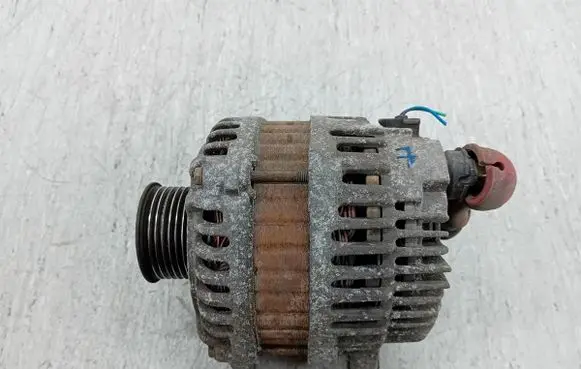 Nissan Note (E11) Generator/alternator 23100BC400