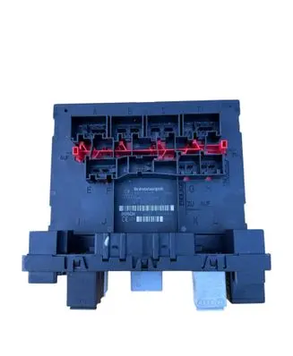 Audi A3 S3 8P Comfort/convenience module 8P0907279N H54S2801 F005V00739