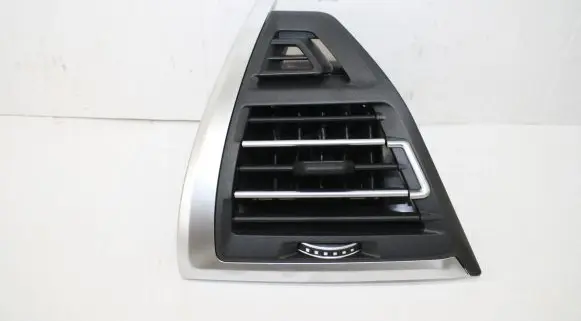 BMW X4 G02 Dashboard side air vent grill/cover trim 64225A3BB10 5A3BB10
