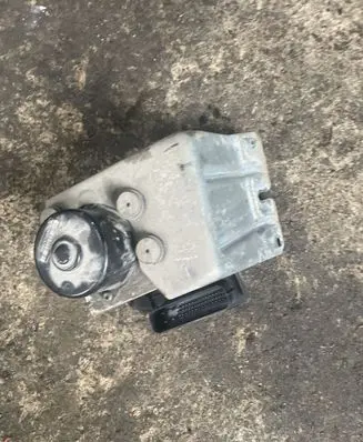 Volvo S80 ABS Pump