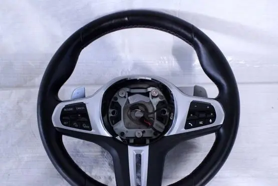 BMW X7 G07 Steering wheel 9504759