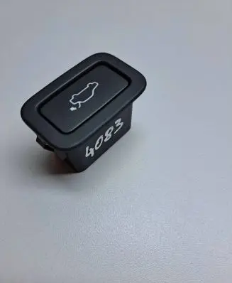 Volvo XC60 Tailgate/boot open switch button 31264960AA