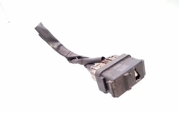 Toyota RAV 4 (XA10) ABS relay 8826312080 0610001350