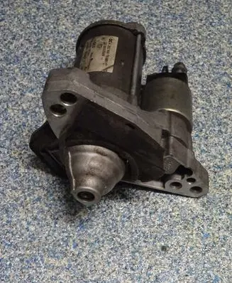 Mercedes-Benz A W177 Starter motor A2829061900