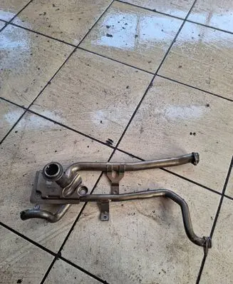 BMW M3 e92 Oil sump strainer pipe 7838525