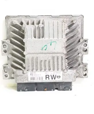 Nissan Qashqai Engine control unit/module S180033108