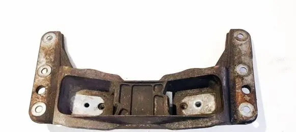 BMW 5 E60 E61 Engine mounting bracket 22316761102 2231676110202