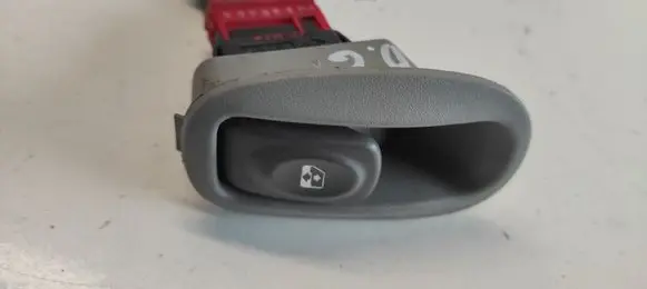 Renault Scenic I Electric window control switch 7700836267 432963K