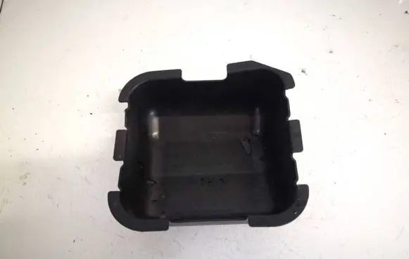 KIA Sorento Other interior part 898982p010 89898-2p010