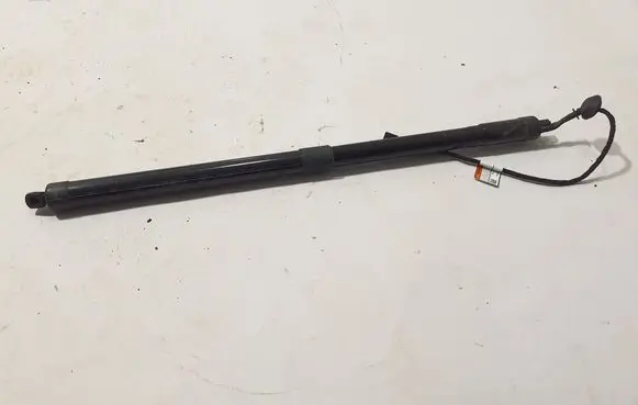 Volvo V60 Tailgate strut 32399276
