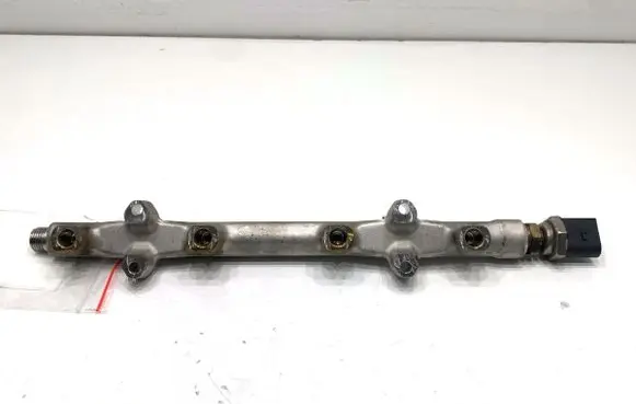 Audi Q3 F3 Fuel main line pipe 05E133320B