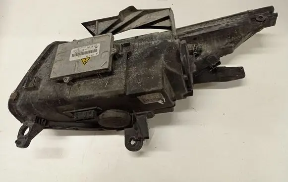 Citroen C6 Headlight/headlamp 9660983380 1307329100 0301221281