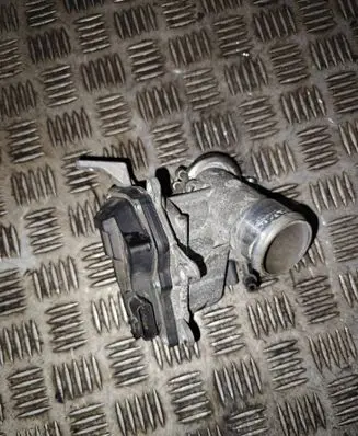 Land Rover Defender EGR valve K6D35H273AB