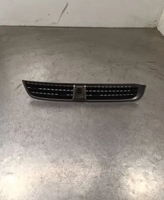 Opel Antara Fender grill 96660403