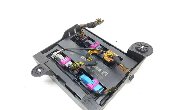 Audi A7 S7 4G Comfort/convenience module 4H0907064AR 00002001 5DK01056531
