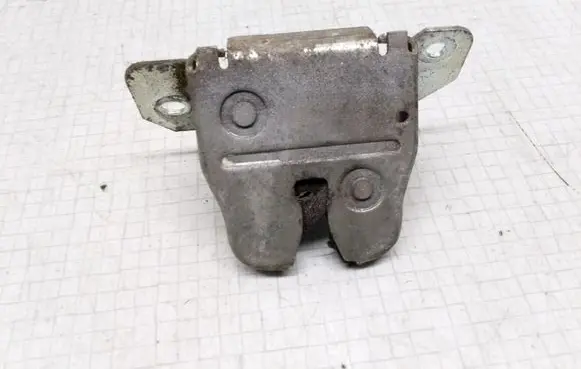Mercedes-Benz C W202 Tailgate/trunk/boot lock/catch/latch A2027400236