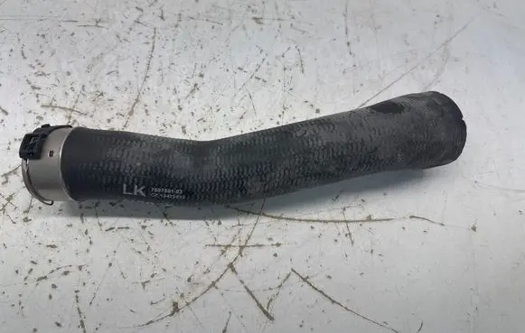 BMW 3 GT F34 Intercooler hose/pipe 7597591