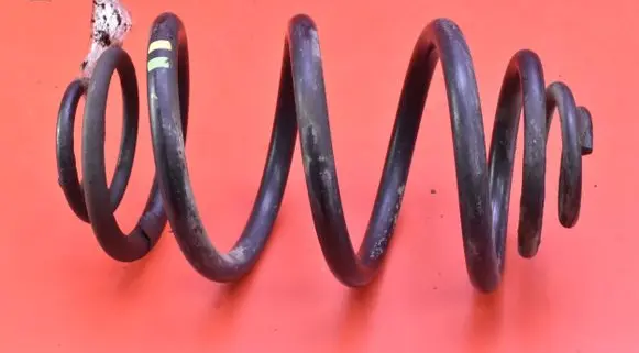Nissan Primastar Rear coil spring