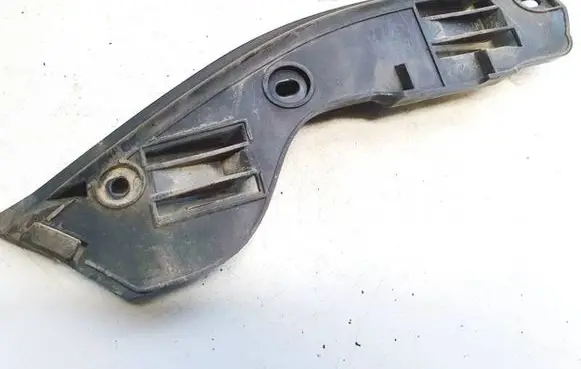 Volkswagen Touareg I Front bumper mounting bracket 7l6807394a