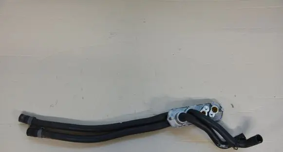 Volkswagen Touareg II Engine coolant pipe/hose 7L0820339A