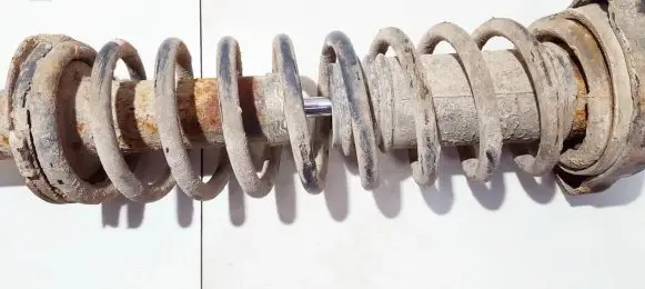 Mitsubishi Carisma Rear coil spring