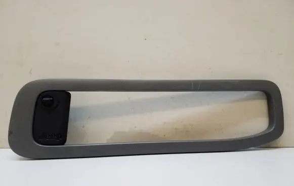 Jeep Cherokee Other trunk/boot trim element 1ZW61TRMAB