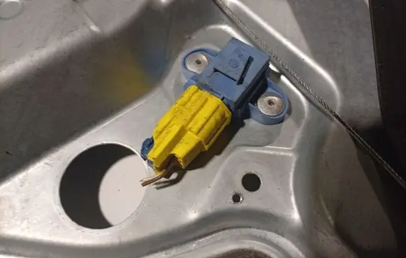 Skoda Octavia Mk2 (1Z) Airbag deployment crash/impact sensor 1K0955557A