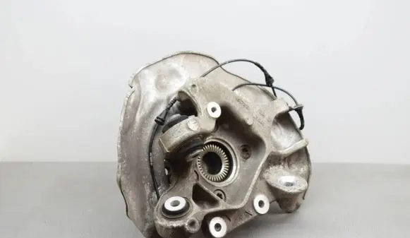 BMW X3 G01 Rear wheel hub 6870531 6869788
