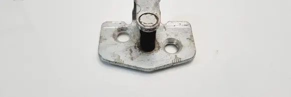 Opel Vectra C Rear door lock loop/hook striker 96336