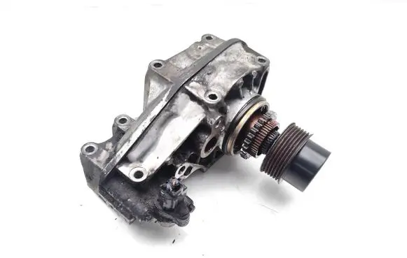 Volvo XC70 Oil pump RF6G9N6H027AD