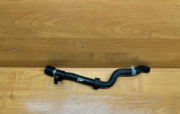 BMW 5 E60 E61 Engine coolant pipe/hose 6912735 69216912735