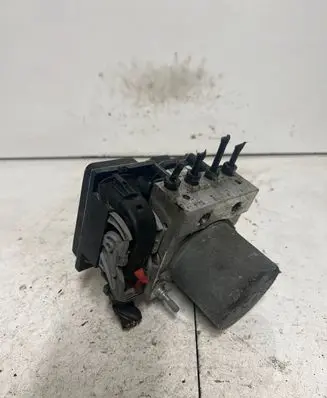Audi A4 S4 B7 8E 8H ABS Pump 8E0614517BF 8E0910517H