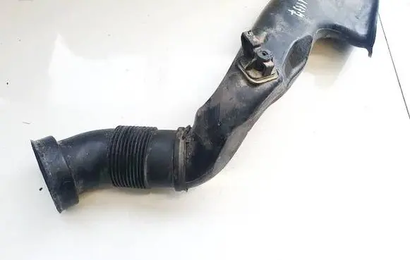 Opel Astra H Air intake hose/pipe 551020662 55558369