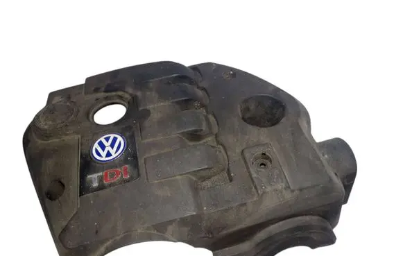 Engine cover (trim)