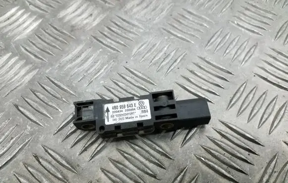 Audi A6 S6 C5 4B Airbag deployment crash/impact sensor 4B0959643E