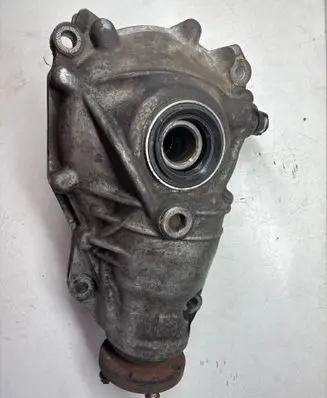 BMW 3 F30 F35 F31 Front differential 7567345