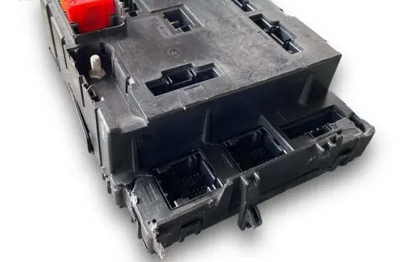 Smart ForTwo II Central body control module A4519001902