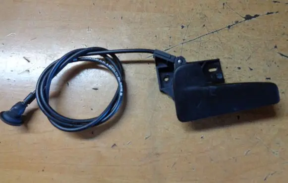 Skoda Rapid (NH) Engine bonnet (hood) release handle 6R1823533