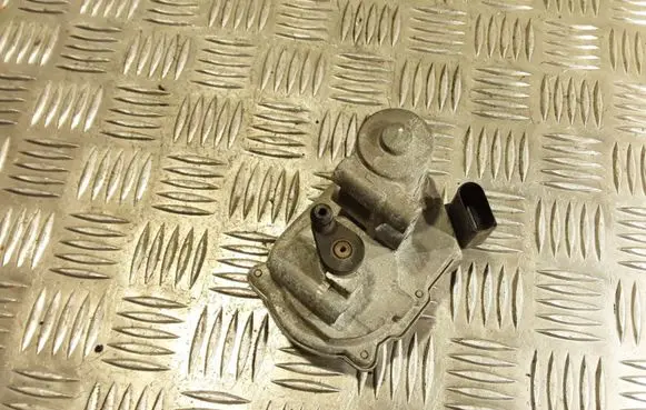 Volkswagen Phaeton Throttle valve 059129086