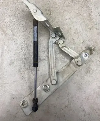 Chrysler Sebring (ST-22 - JR) Tailgate/trunk/boot hinge 04814895AC