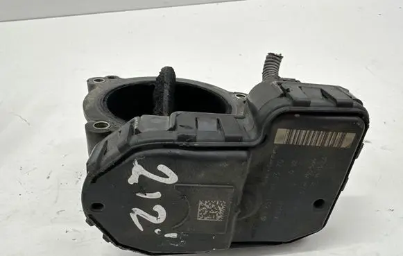 Mercedes-Benz E W212 Engine shut-off valve A6510900370