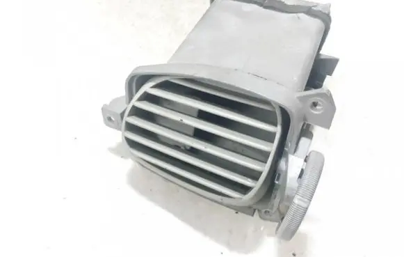 Nissan Almera Tino Dash center air vent grill