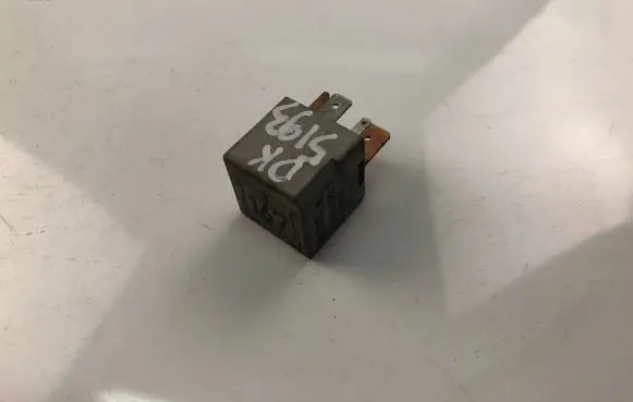 Volkswagen Golf VI Other relay 191906383C